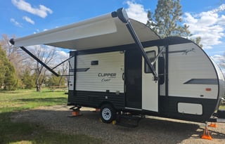 2020 Coachmen RV Clipper Cadet 17CFQ