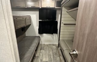 2021 CrossRoads RV Sunset Trail SS331BH