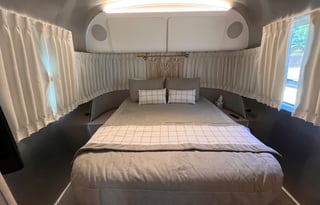 Airstream Globetrotter 27FB
