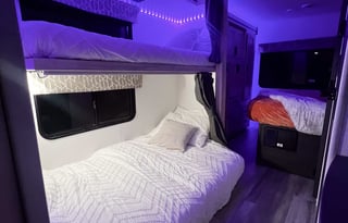 The ULTIMATE Coach - 2023 Sunseeker 3250DSLE