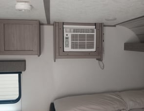 Dutchmen RV Coleman 17B