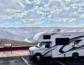 Thor Motor Coach Chateau 22E