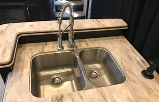 Jayco Seismic 4212 Fifth Wheel Toy Hauler