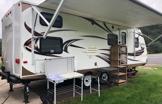 Whiskey Outpost - Dog Friendly - Save For Sept!