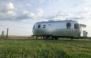 Airstream Flying Cloud
