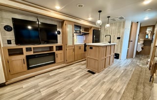 Prime Time Avenger 28REI (BRFL 1415)