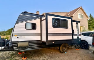 2022 Keystone Hideout 176BH