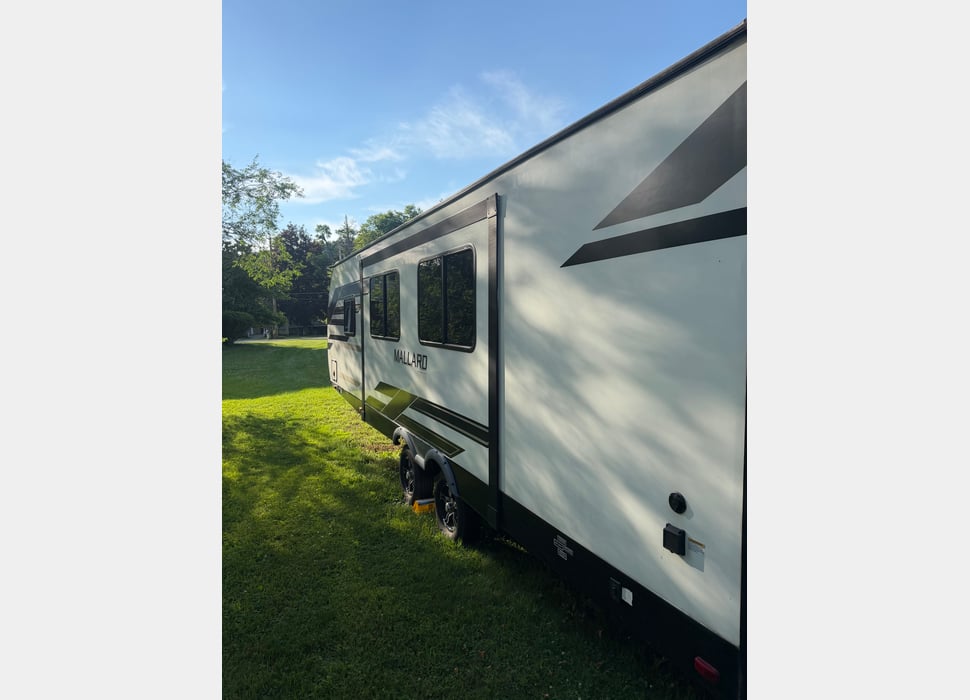 Travel Trailer rentals in Dundee