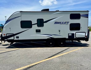 Keystone RV Bullet Crossfire 2070BH