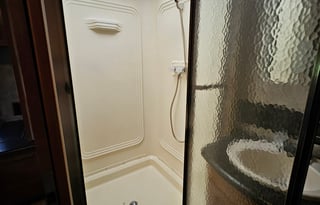 2013 Winnebago Vista 35F - FREE UNLIMITED INTERNET