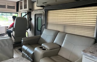 Ramblin' Renata RV Rental