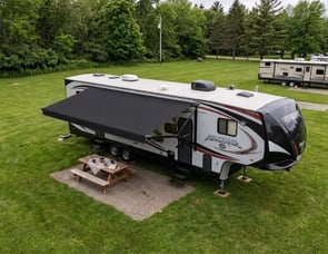 Forest River RV Vengeance Super Sport 312A