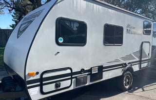 2020 Winnebago Minnie Winnie 22R