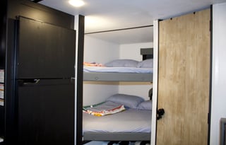 Retroasis Roadside Retreat: Your Adventure Awaits!