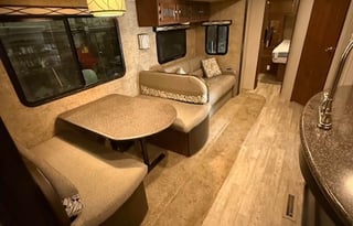 2017 Coachmen RV Freedom Express Liberty Edition