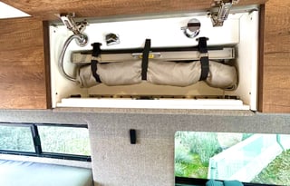 Storyteller Overland 4x4 Stealth Mode