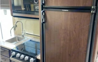 Compact Class C- Sleeps 6  - 2019 Coachmen Freedom