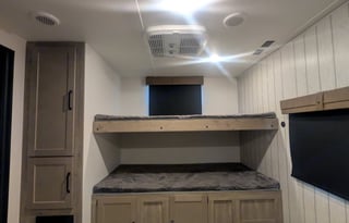 2025 Puma Luxury Bunkhouse