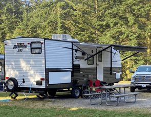 Prime Time RV Avenger ATI 24BHS