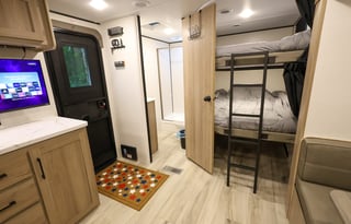 2025 Coleman Light - Perfect Size & Family Layout!