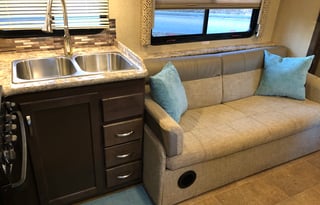 Sugarbear Express 2 - Bunkhouse