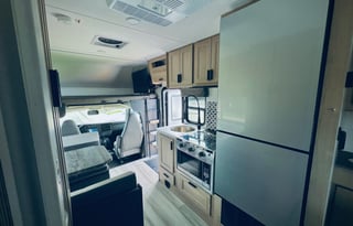 SUPER CLEAN 2025 FORESTER LE 24' (PET FRIENDLY)