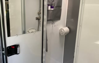 2022 inTech RV Sol Horizon