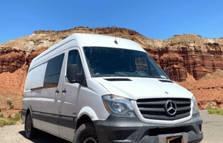 Fully Equipped Adventure Rig | 2014 Sprinter 170