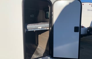 2021 25' Keystone Cougar, like new!