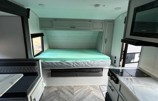 2022 Salem FSX Platinum