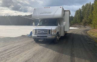 Rustic Alaska Igloo with master bedroom & bathroom