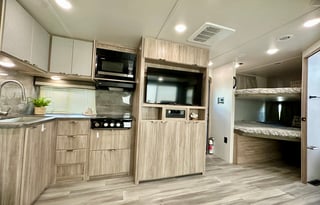 2024 Winnebago Minnie 2301BHS