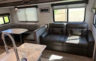 2021 Coachmen Apex for Delivery Only