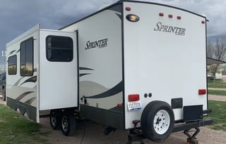 "Jackson" 2013 Keystone Sprinter BHSD1518