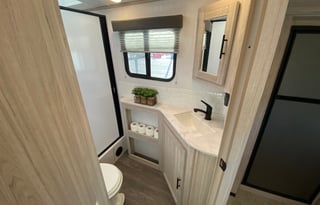 2022 Shadow Cruiser "CRISS FAMILY FREE AMENITIES"