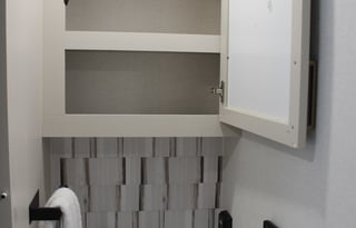 Cozy 23' Class C Motorhome | Sleeps 5