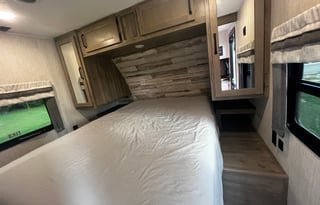 Palomino Puma Travel Trailer