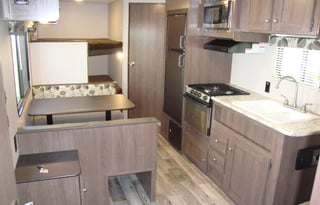 Lite Weight Family Travel Trailer
