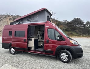 Winnebago Solis 59PX