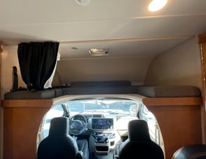 Winnebago Minnie Winnie 31D