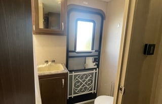 LunaSea II Pet Friendly