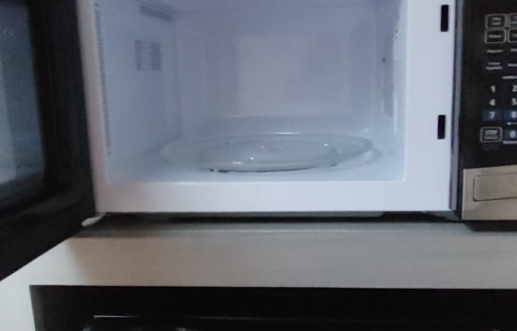 NEW microwave