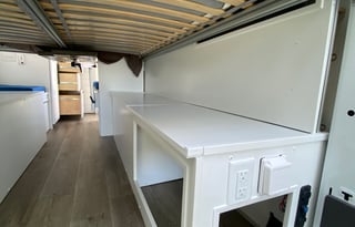 VanDelta: Luxury Travel Vanlife