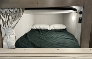 Ponderosa Retreat: 2024 Transcend Xplor BunkHouse