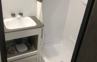 Couples Hideway! 2022 Keystone RV Hideout