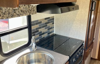 2017 Forest River RV Sunseeker 2290S Ford