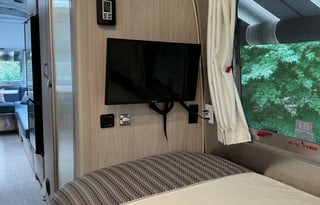 2024 Airstream Globetrotter