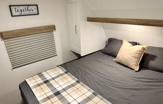 Glamping & Grace - Your HGTV Inspired "Roamstead"