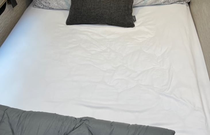Upgraded Mattress!  Plush Queen size master bed.