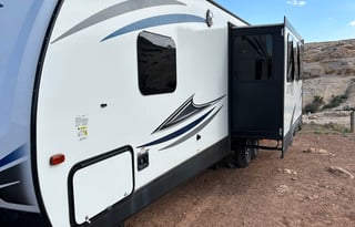 2018 Keystone RV Outback Ultra Lite Trailer